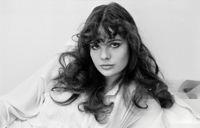 30 Stunning Portraits of Young Marie Trintignant in the Late 1970s and Early 1980s