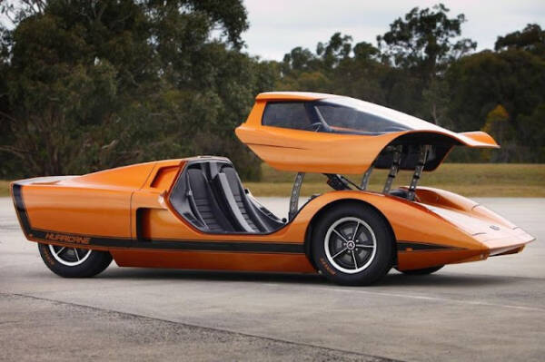 Amazing Photos of the 1969 Holden Hurricane