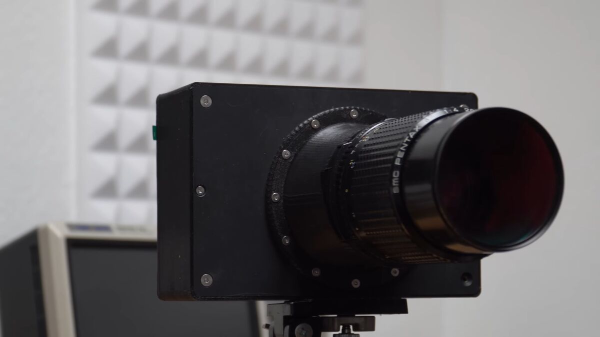 Engineer Builds 3,200 Megapixel Camera From Reverse-Engineered Scanner Sensor