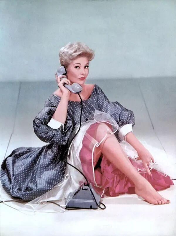 Kim Novak during her peak Hollywood years (6)