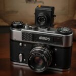 Escura Introduces Ligar Hotshoe Camera That Creates Digital Backup for Film Photos