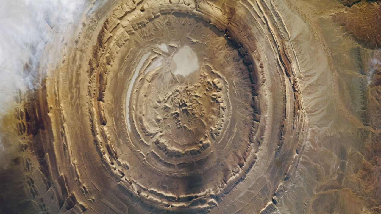 The eye of the sahara mystery camorabug