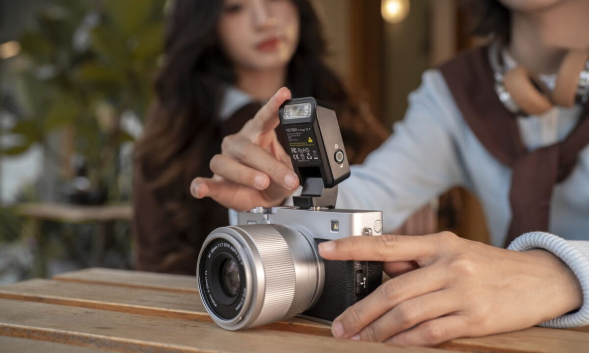 Viltrox Vintage Z2 TTL Makes Portable Flash Feel Almost Invisible