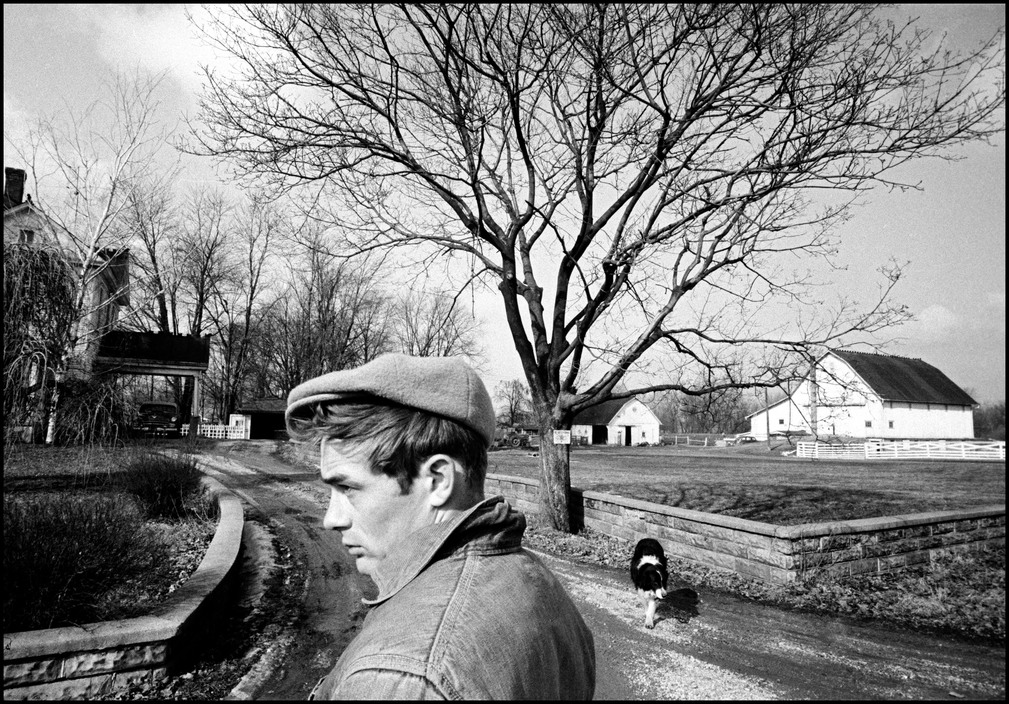 Dennis Stock (1928 – 2010) was an American journalist and professional photograp