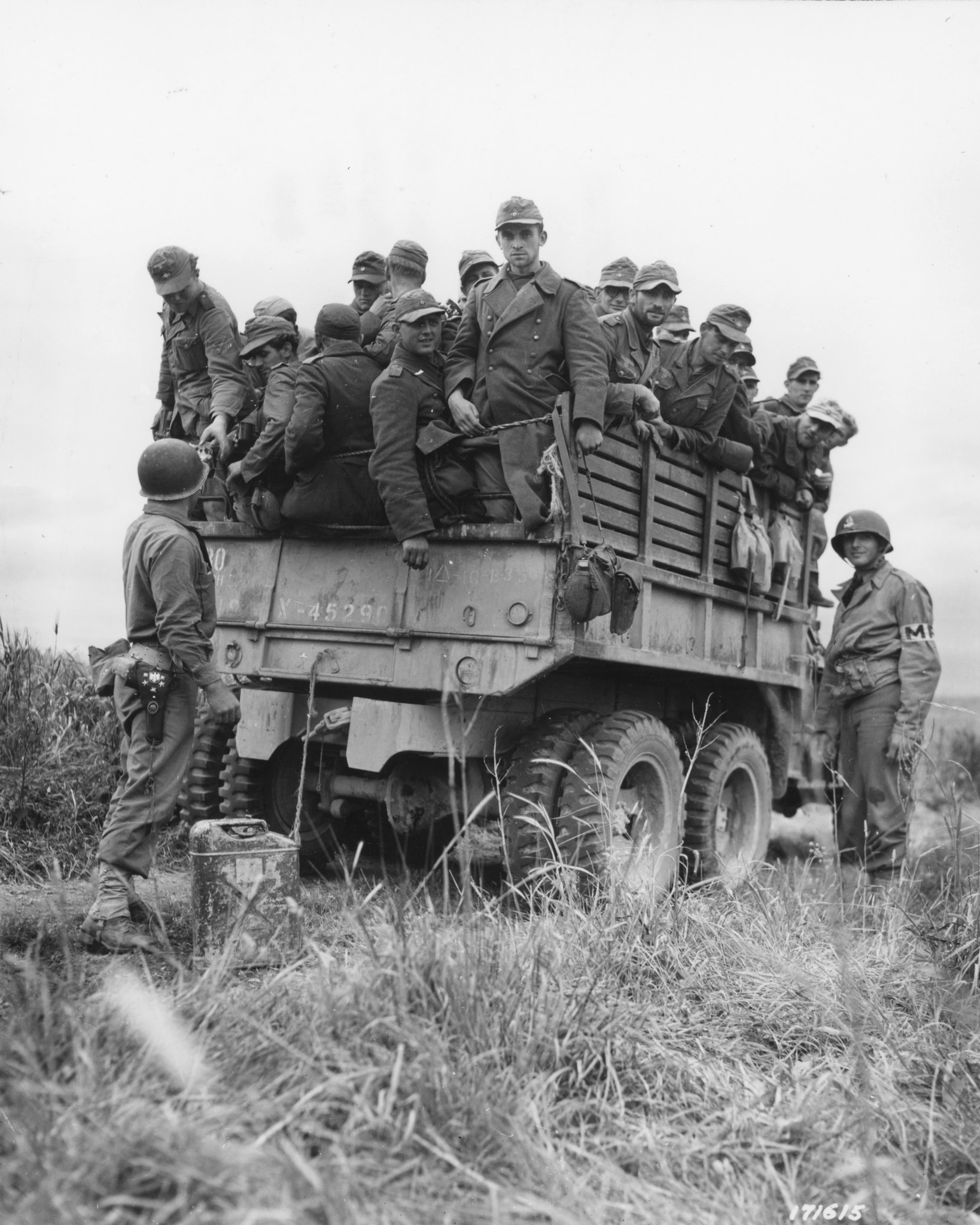7 MAY 1943 – CAPTURE OF BIZERTE...